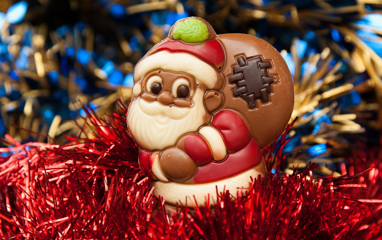 Image - father christmas christmas chocolate