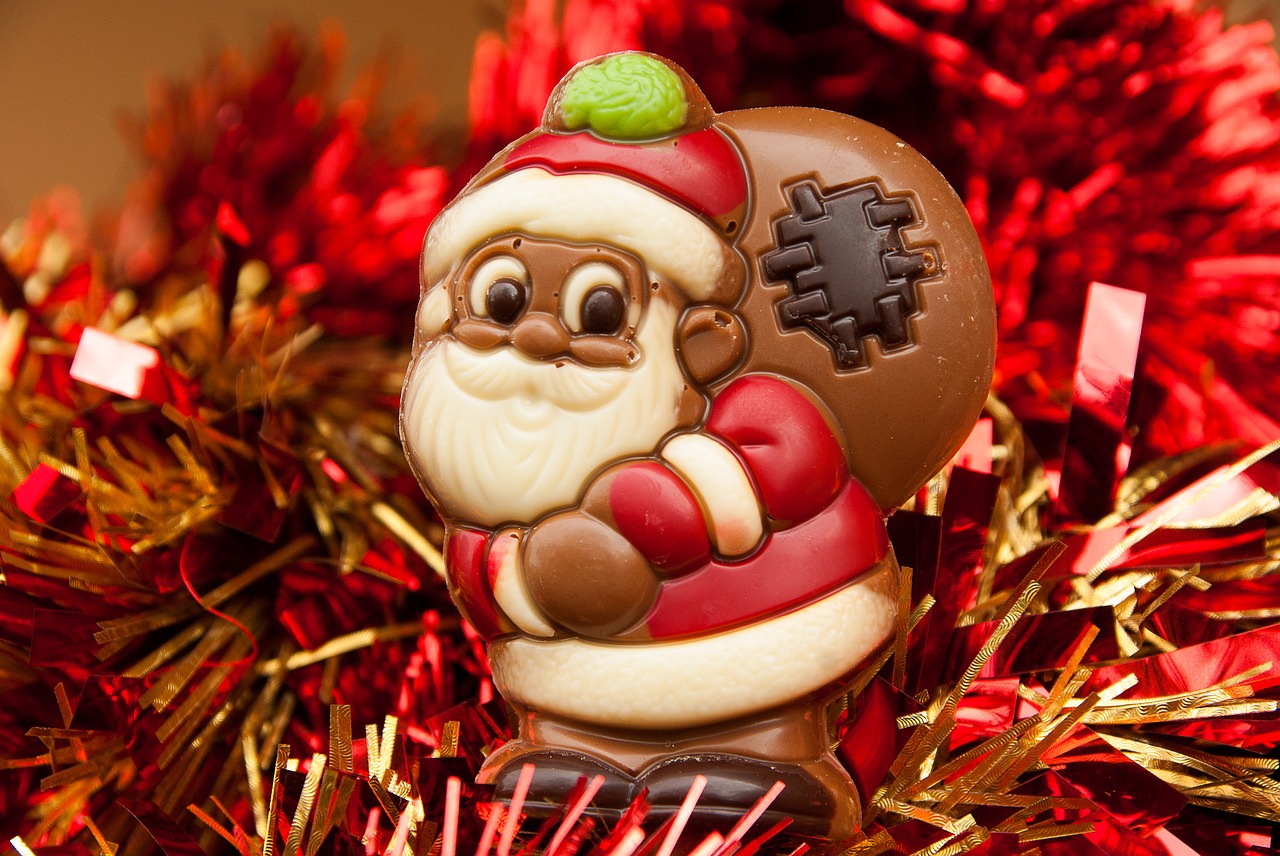 Image - father christmas christmas chocolate