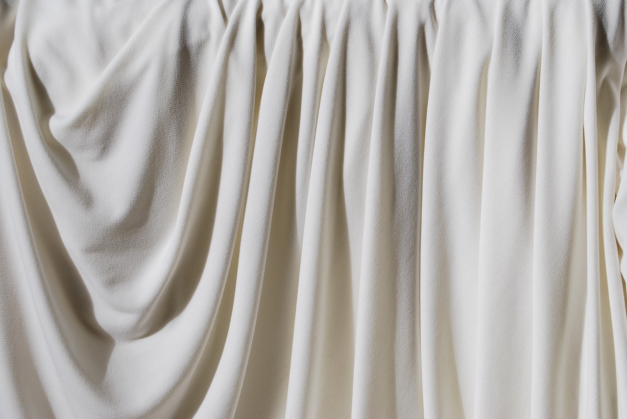 Image - cloth drape drapes folds wrinkles