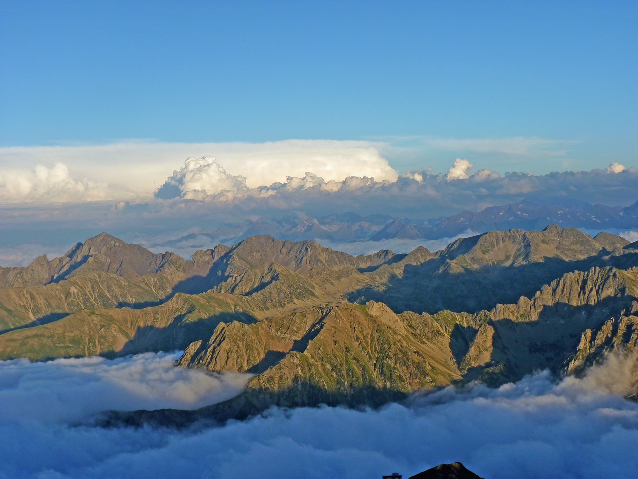 Image - pyrénées south peak high mountain