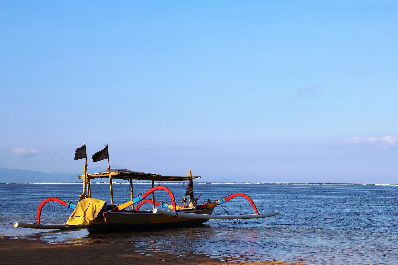 Image - bali traditional boat beach