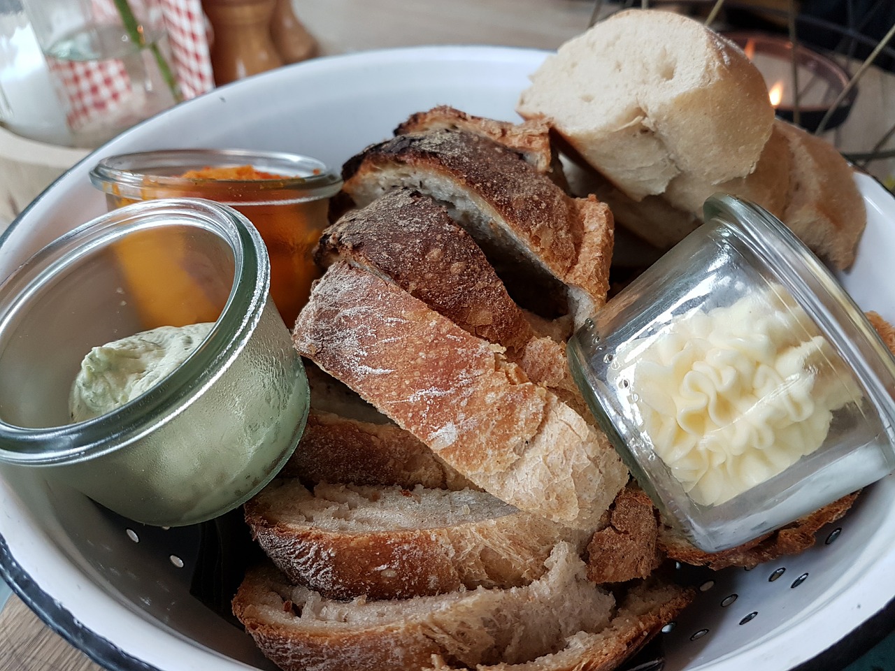 Image - breadbasket bread butter roughage