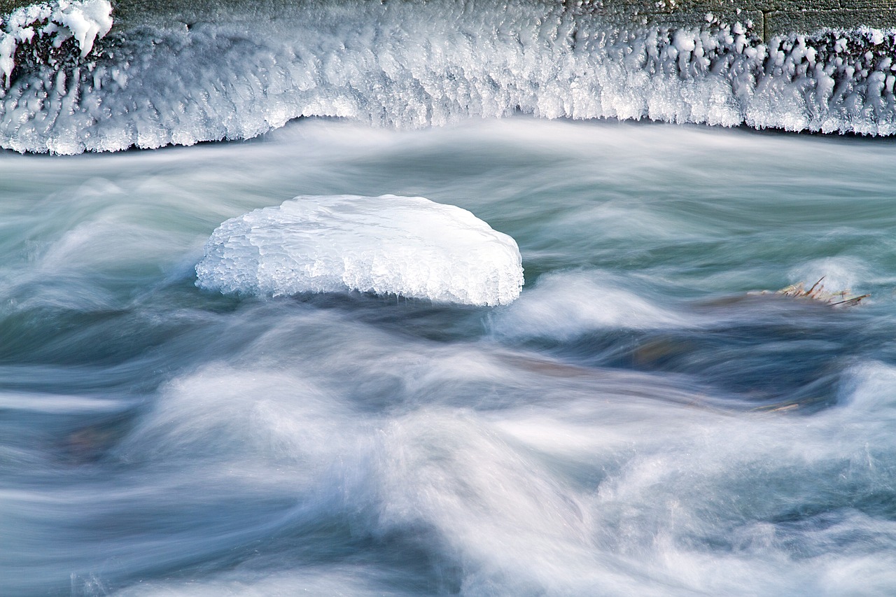 Image - ice on the saale frozen river winter