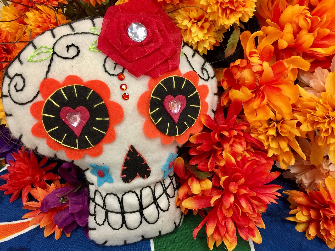 Image - skull day of the dead marigold