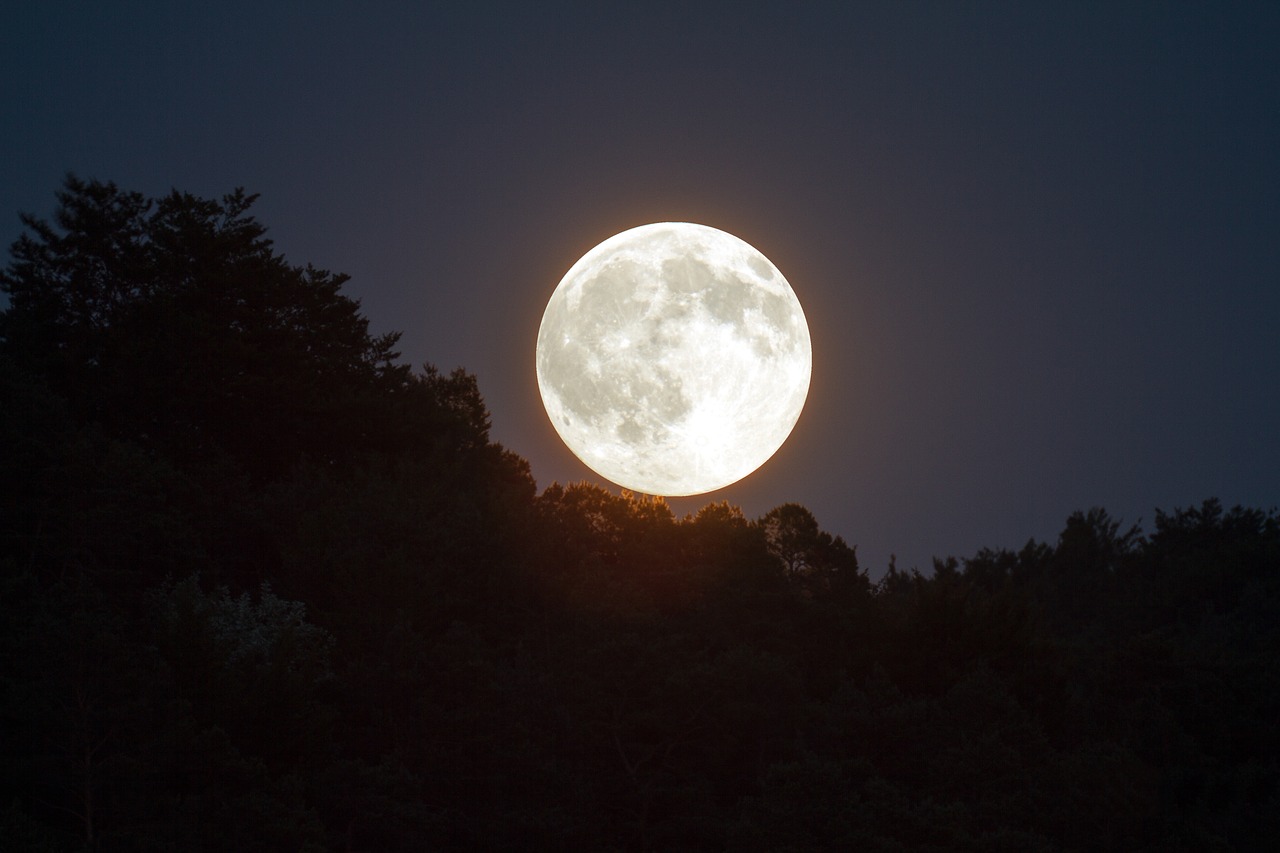 Image - full moon evening sky moonlight