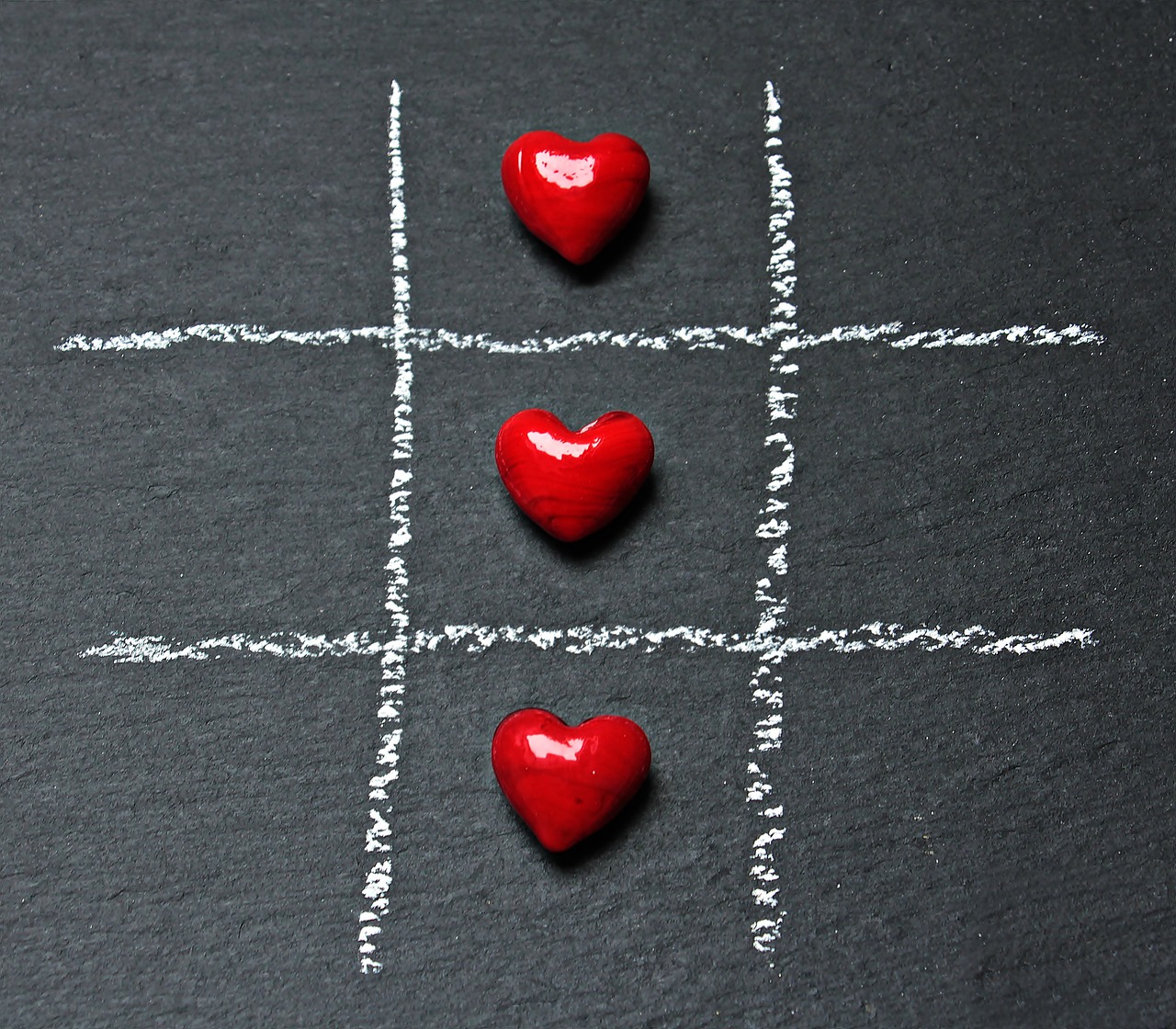 Image - tic tac toe love heart play