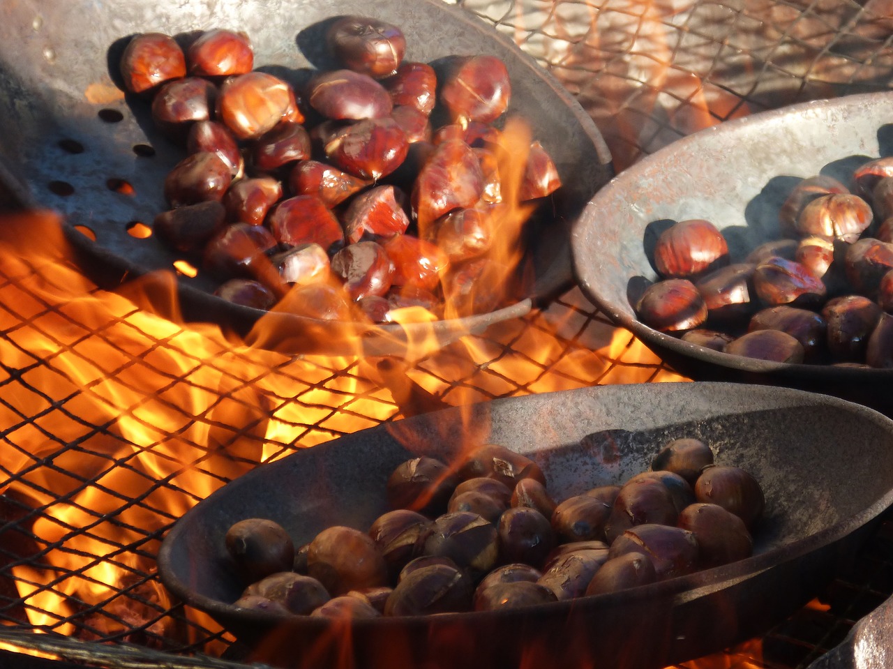 Image - chestnuts fire roasted chestnuts