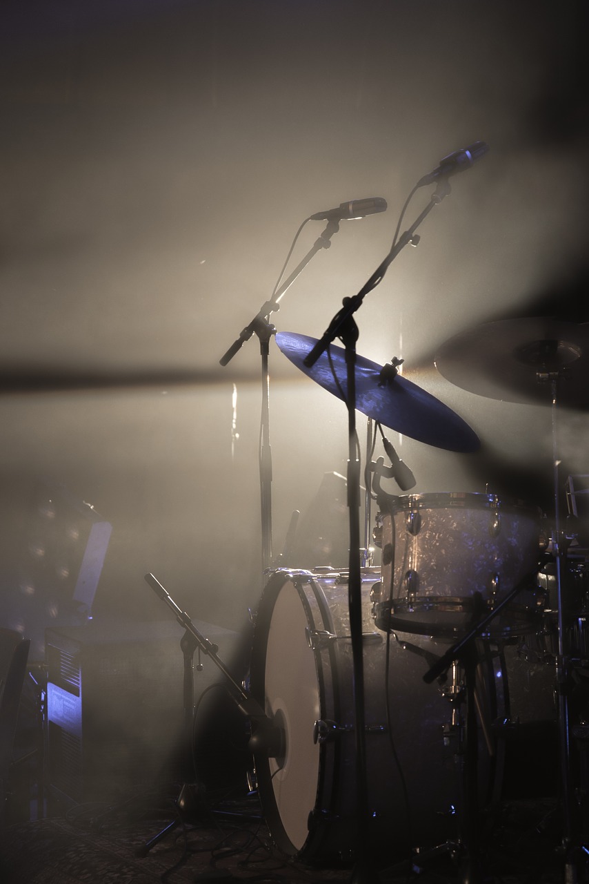 Image - drum kit light spotlight rock