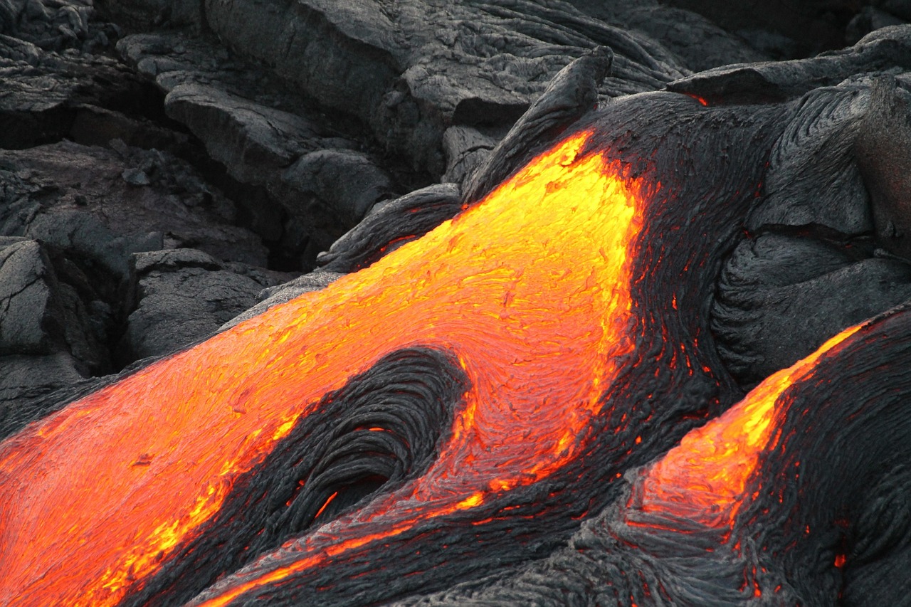 Image - volcano lava flowing eruption