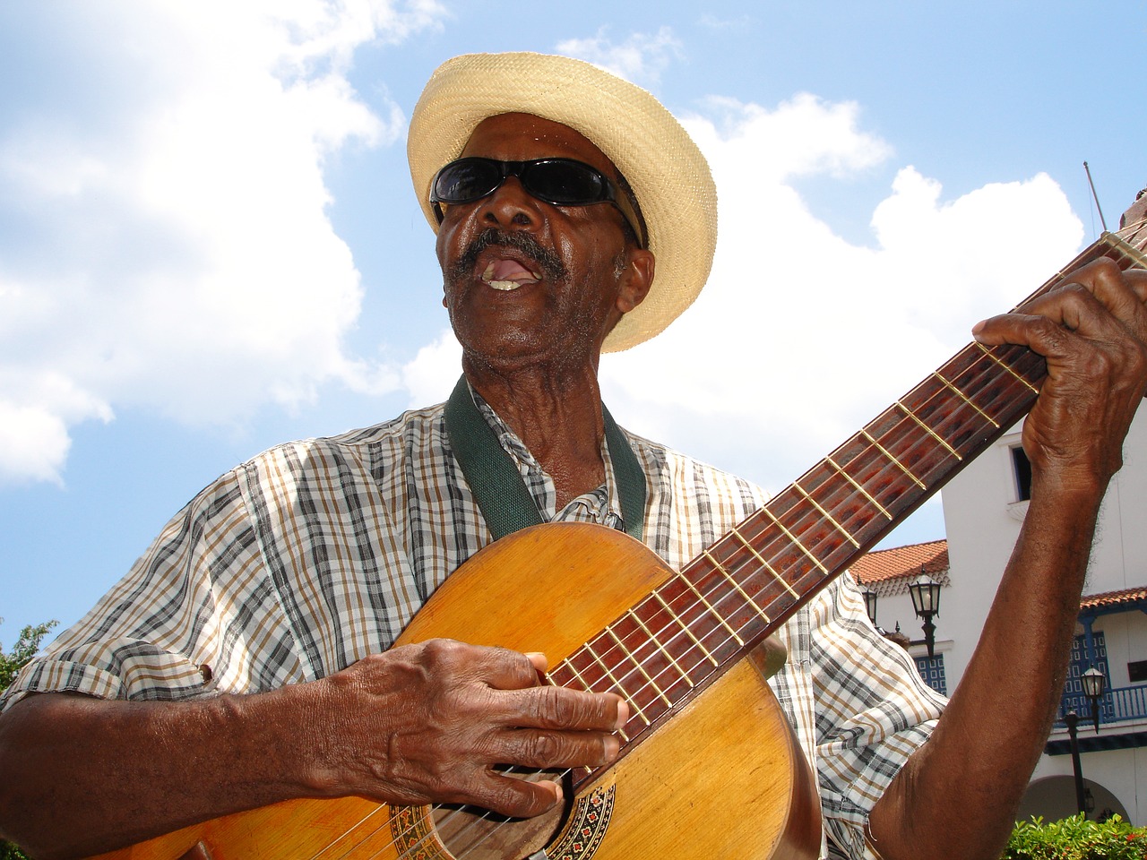 Image - music cuba singer sunglasses occur