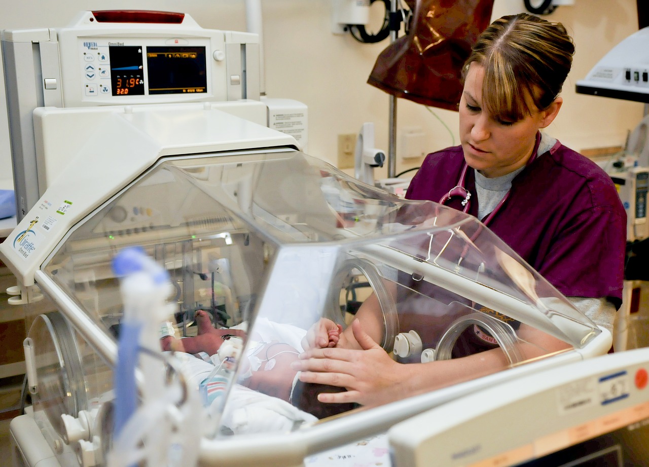 Image - nurse military child