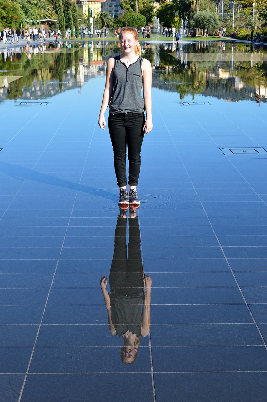 Image - fountain mirror water mirror nice