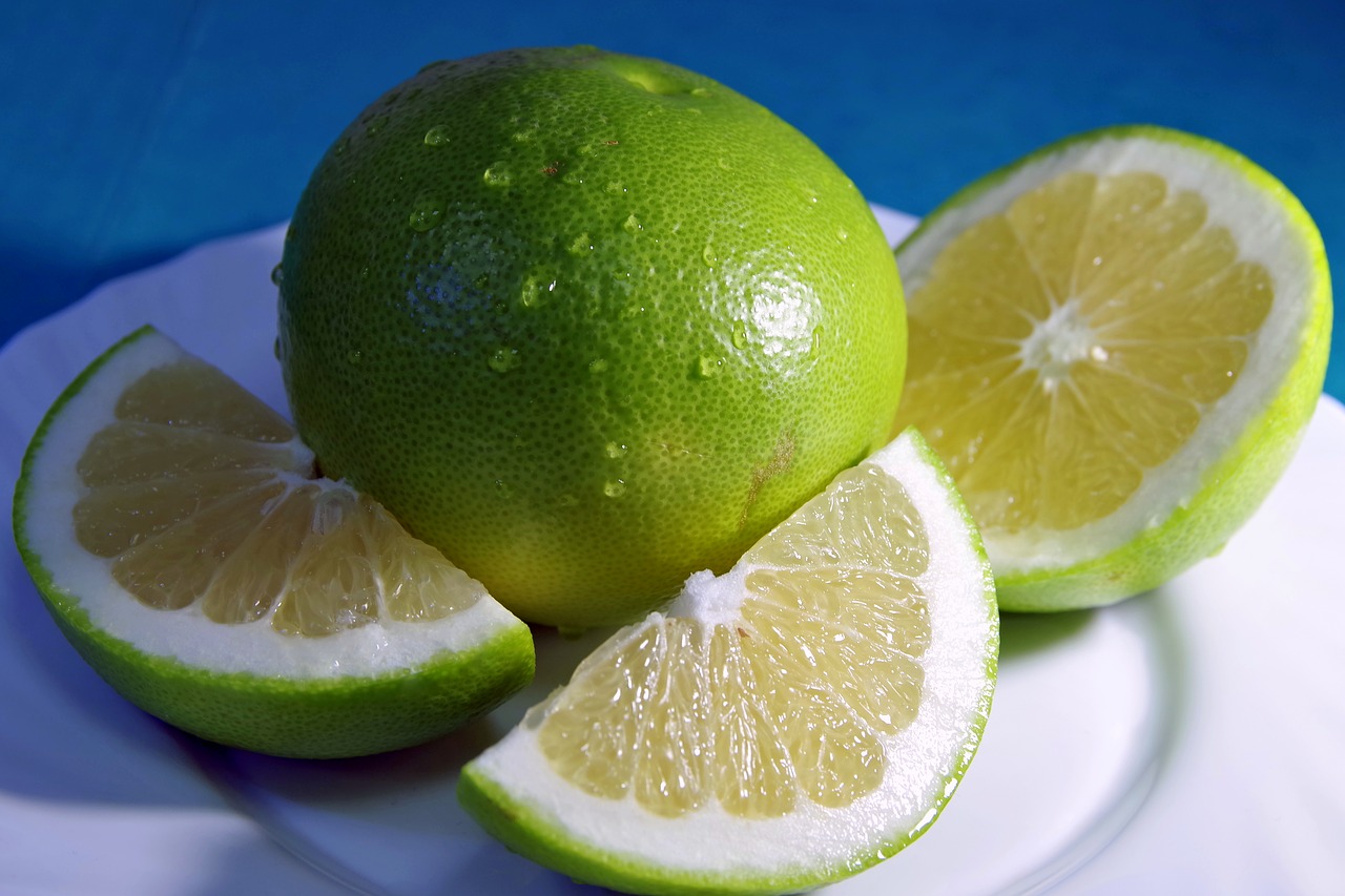 Image - grapefruit fruit citrus green