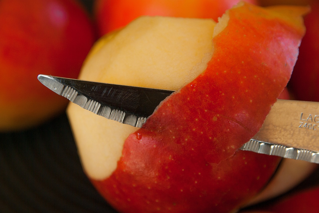 Image - apples knife fruit peel skin