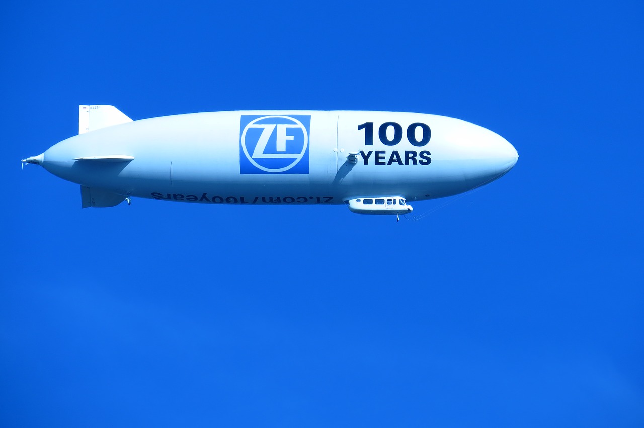 Image - zeppelin sky fly airship