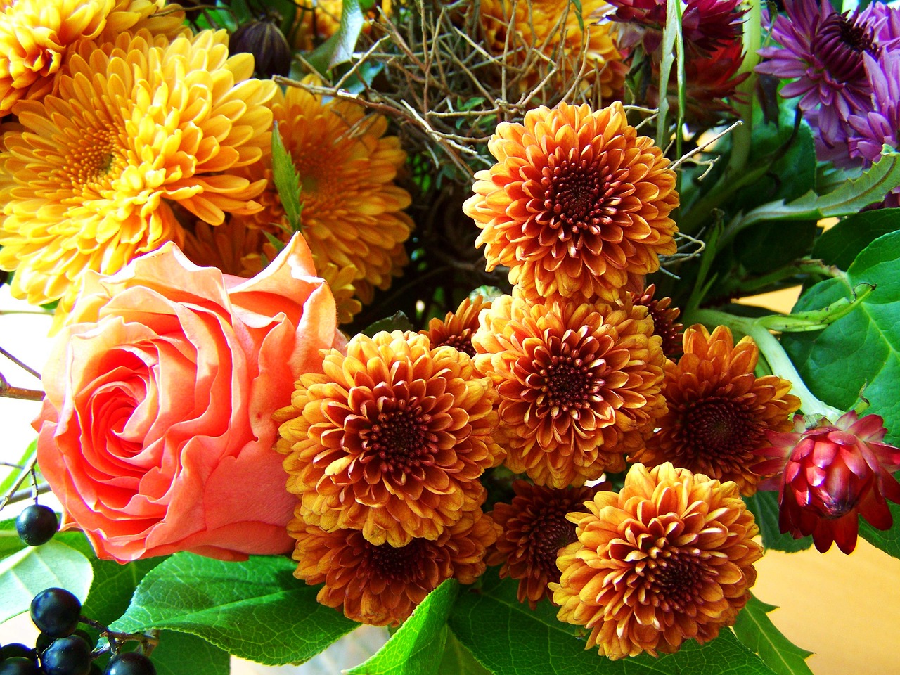 Image - bunch of flowers autumn colors