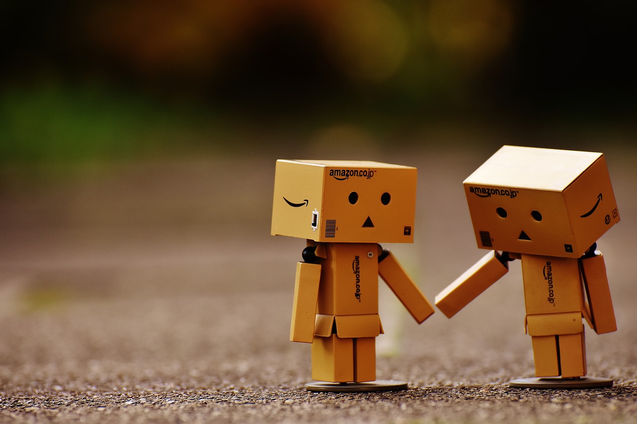 Image - danbo figure together hand in hand