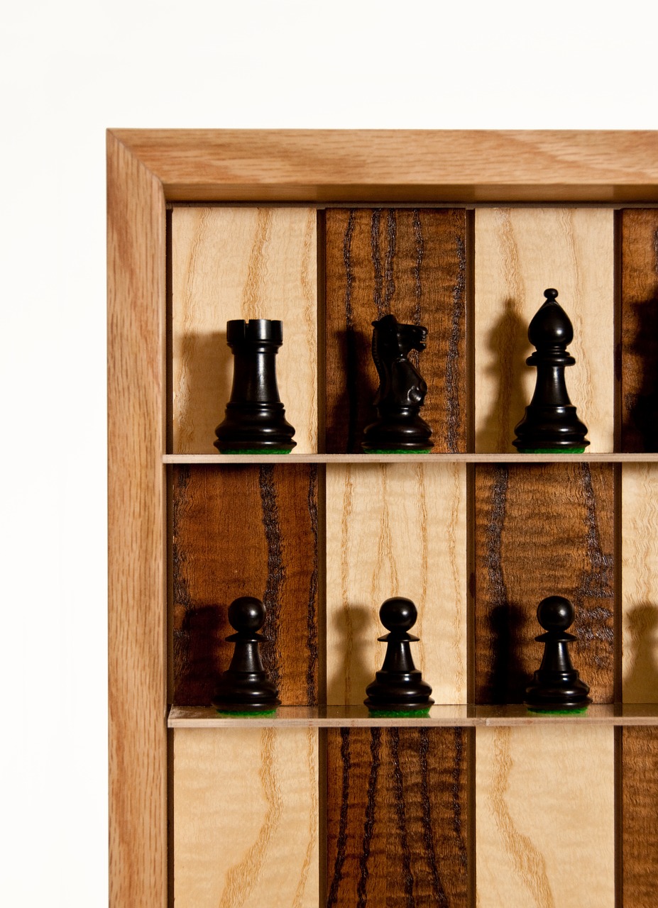 Image - chess oak frame black chess pieces