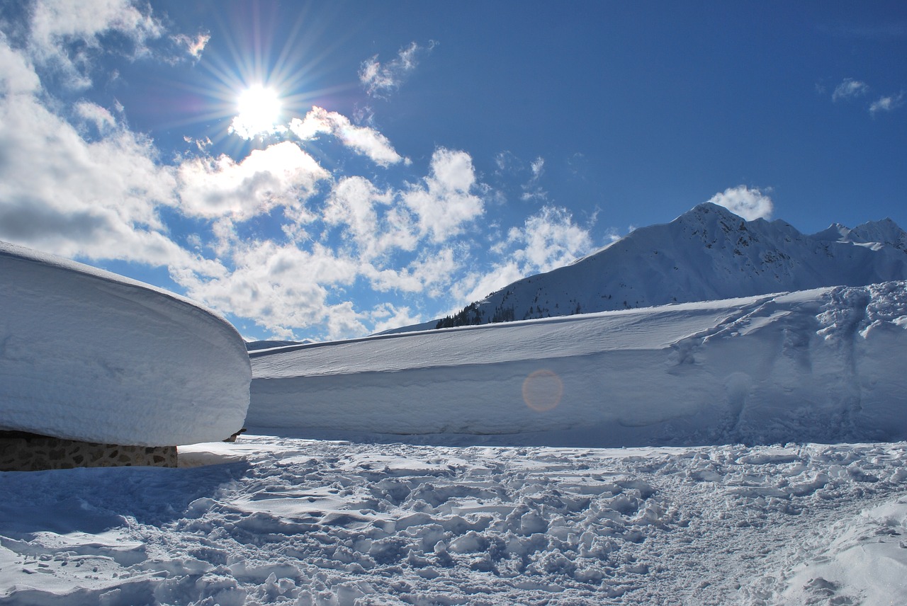 Image - sky snow mountain the snow heavy