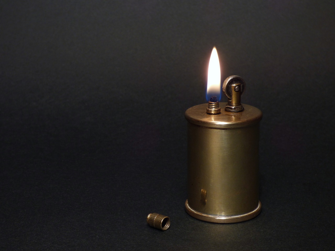 Image - petrol lighter lighter flame old