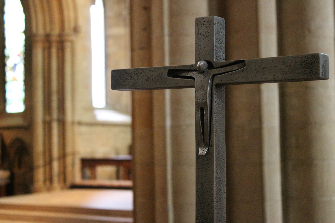 Image - cross crucifix christ cathedral