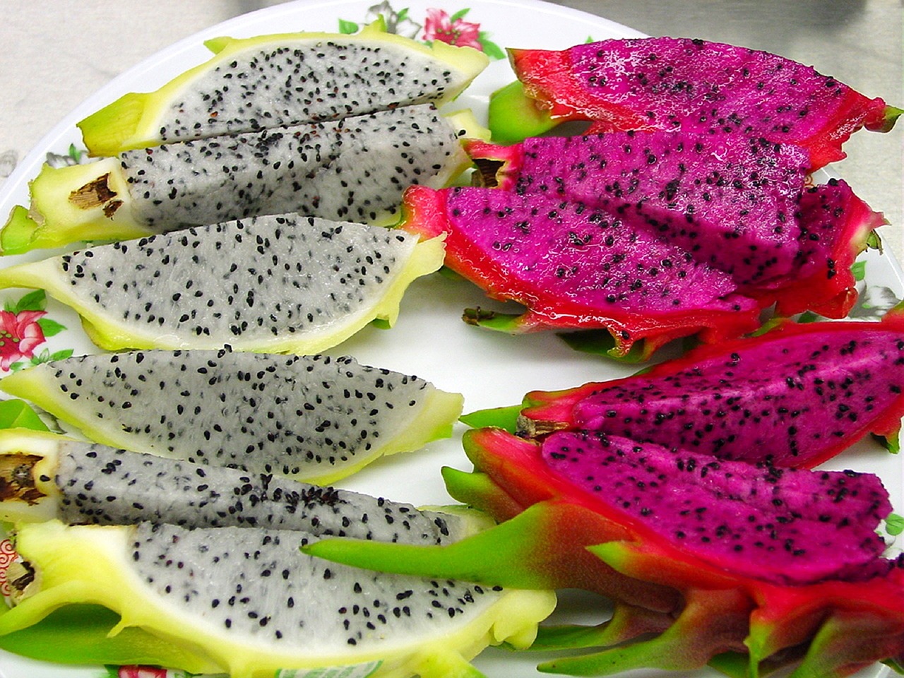 Image - dragon fruit fresh tropical