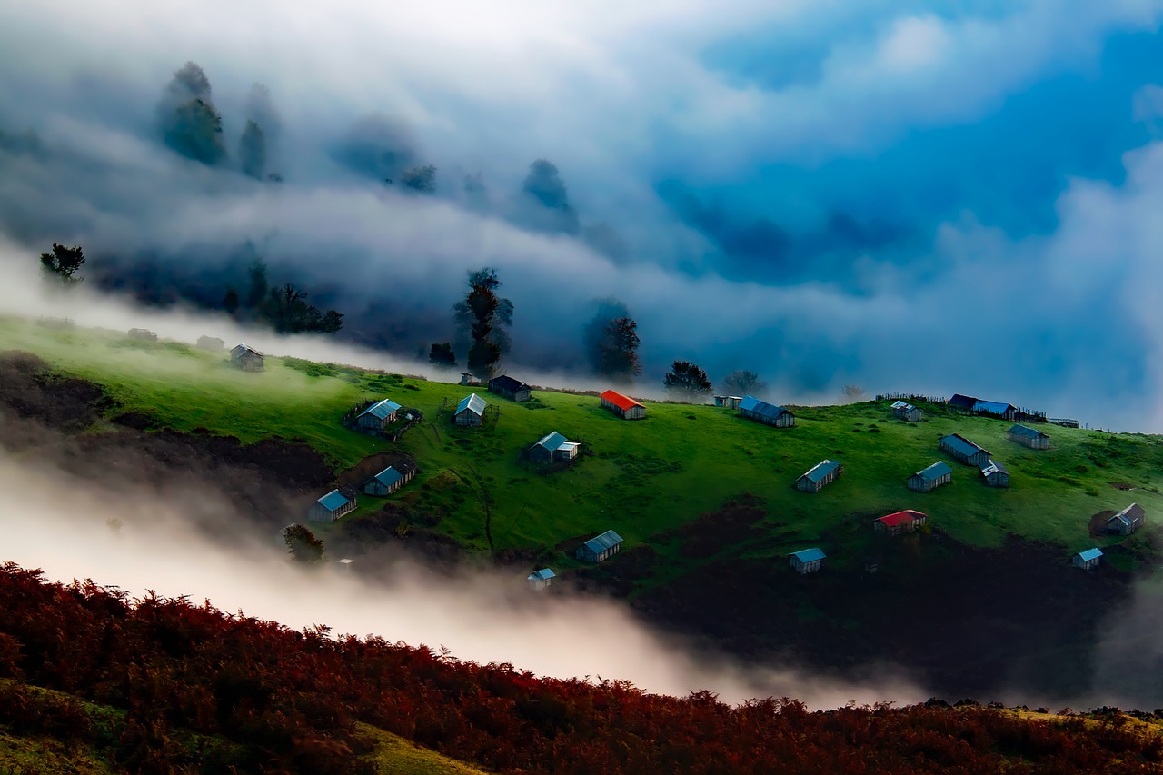 Image - iran sunrise dawn fog mist houses