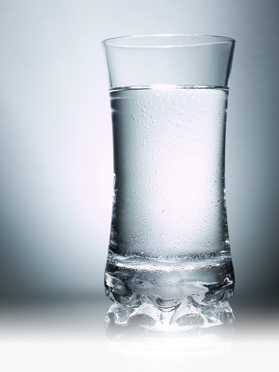 Image - glass water drip mirroring