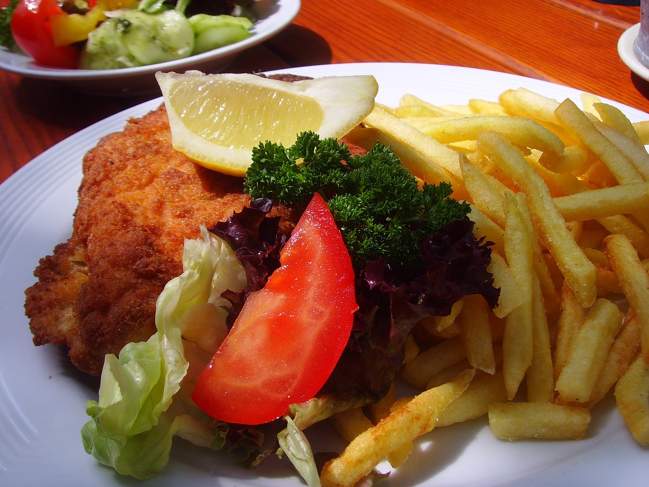 Image - schnitzel french french fries meal