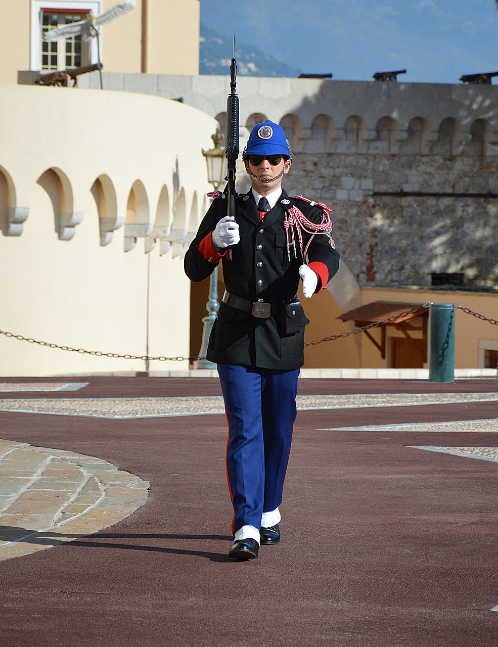 Image - guard changing of the guard monaco