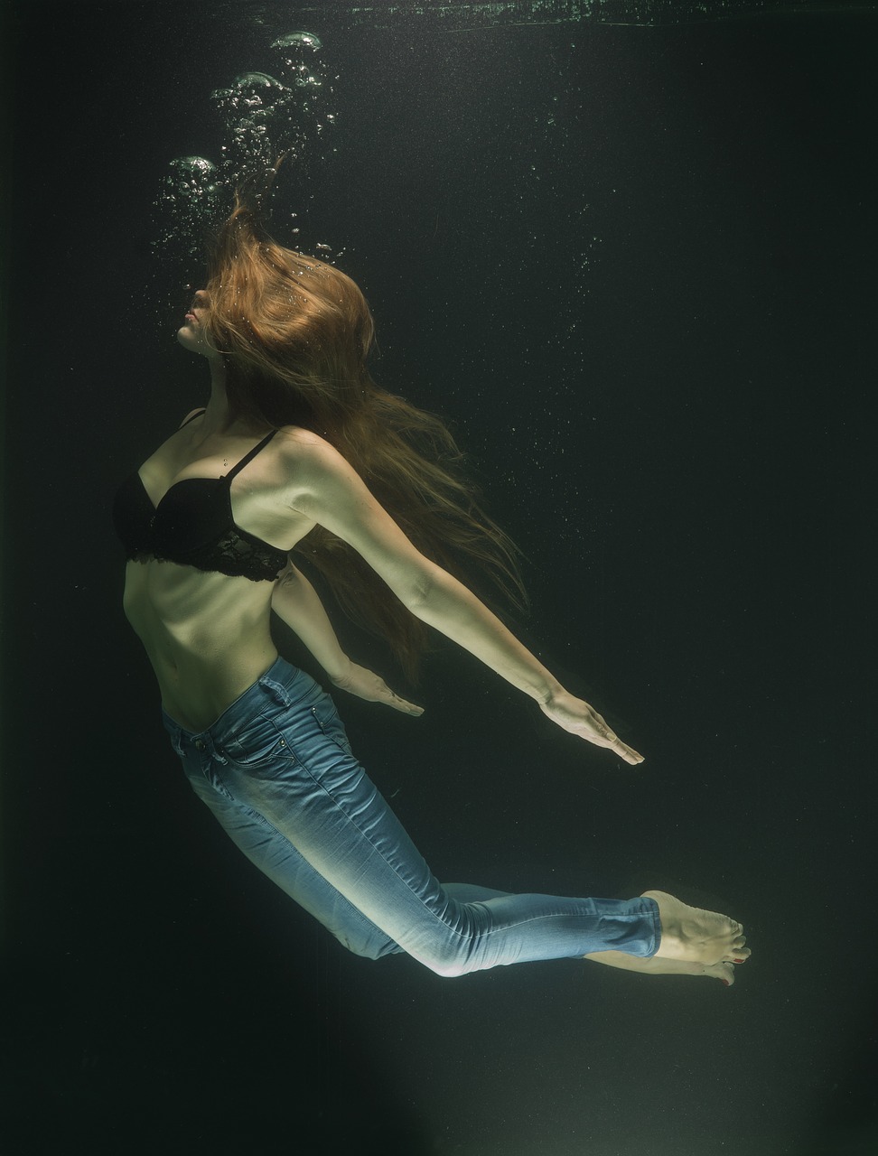 Image - fashion art water tank