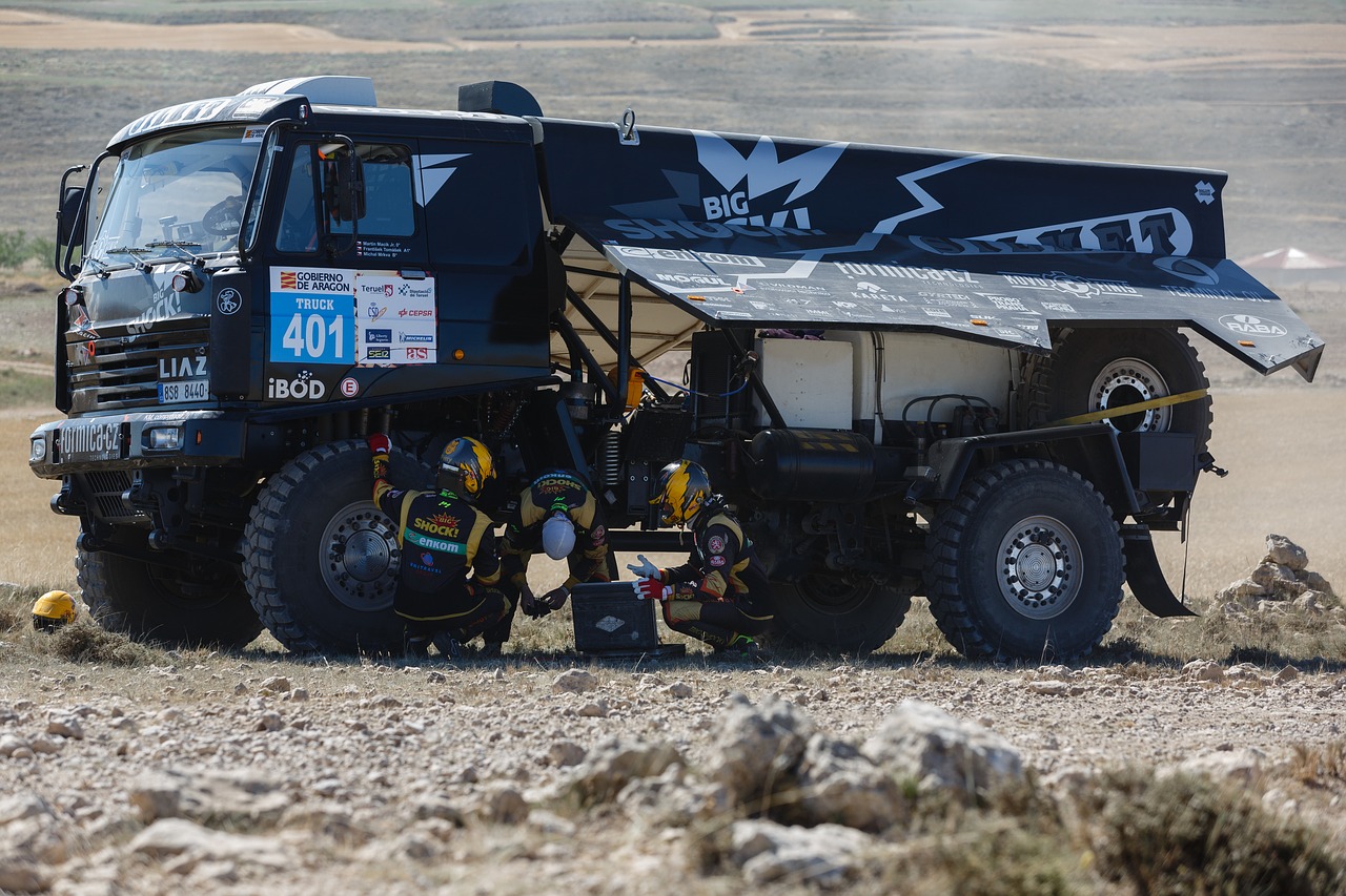 Image - low argon low spanish rally truck