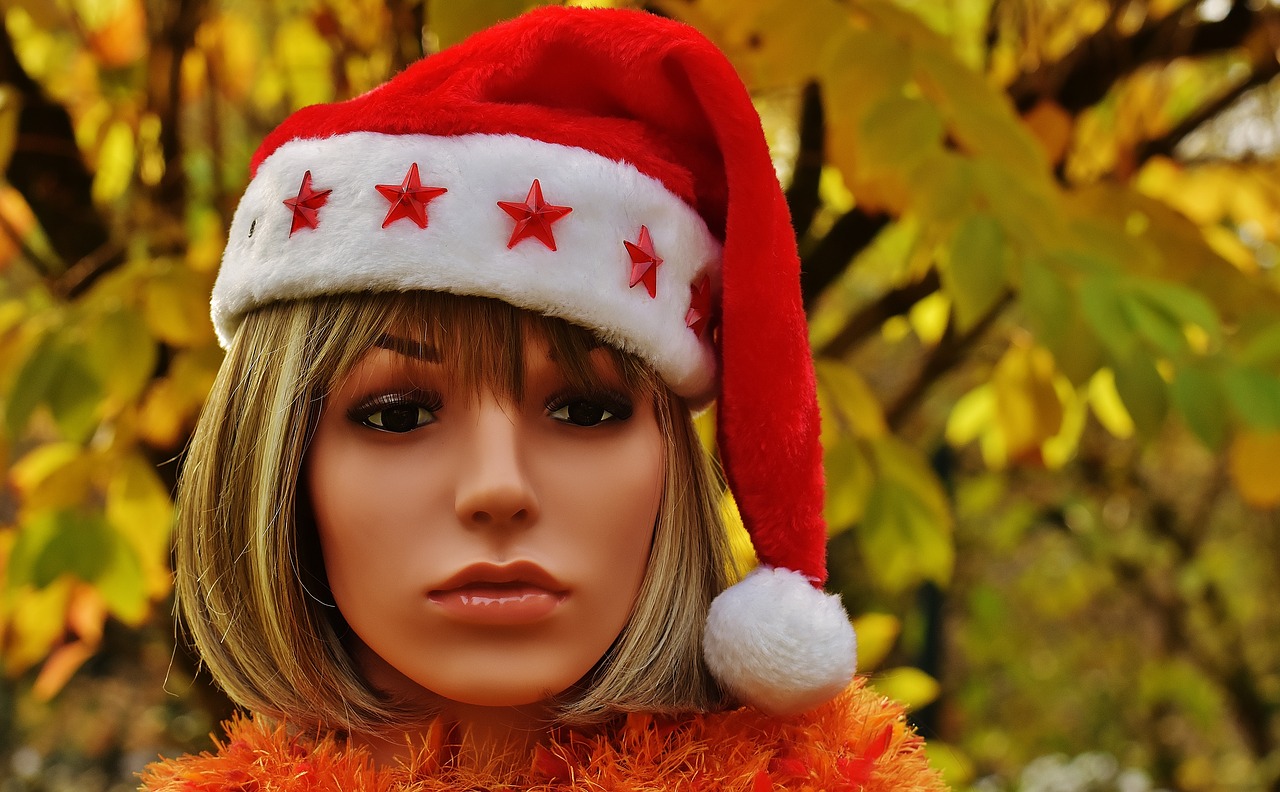 Image - woman pretty christmas santa hat