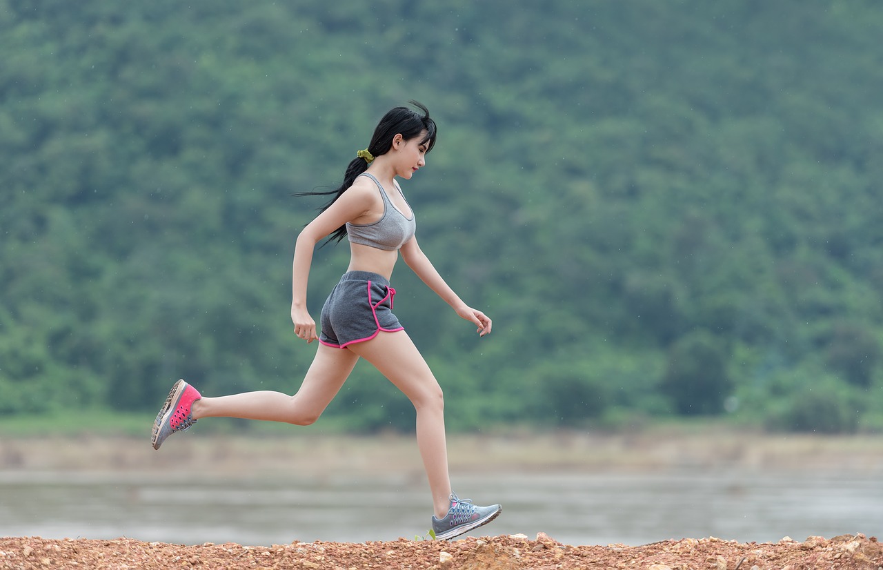 Image - lady joging rush sports outdoor