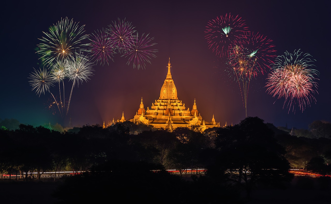 Image - fireworks amazing ancient asia
