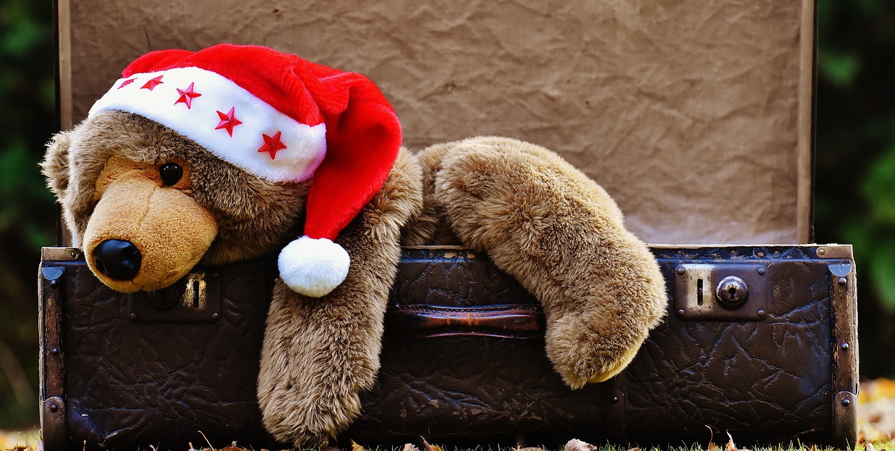 Image - christmas luggage antique teddy