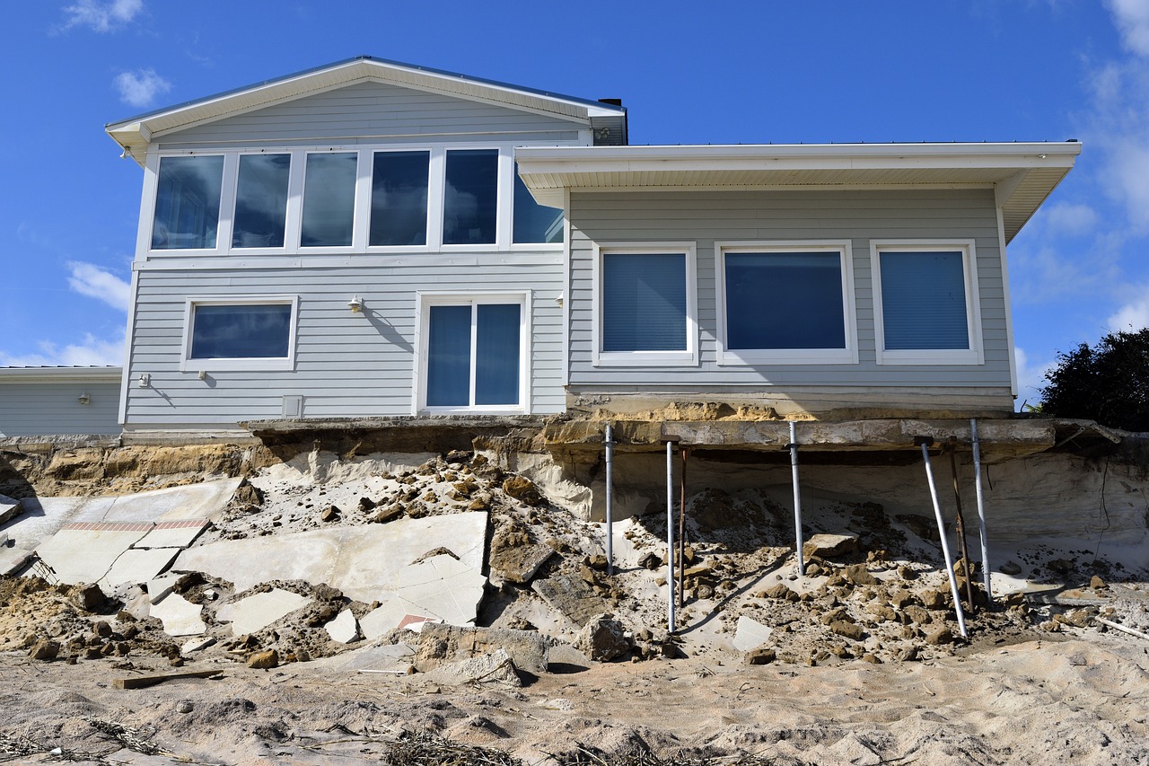 Image - beach erosion hurricane matthew