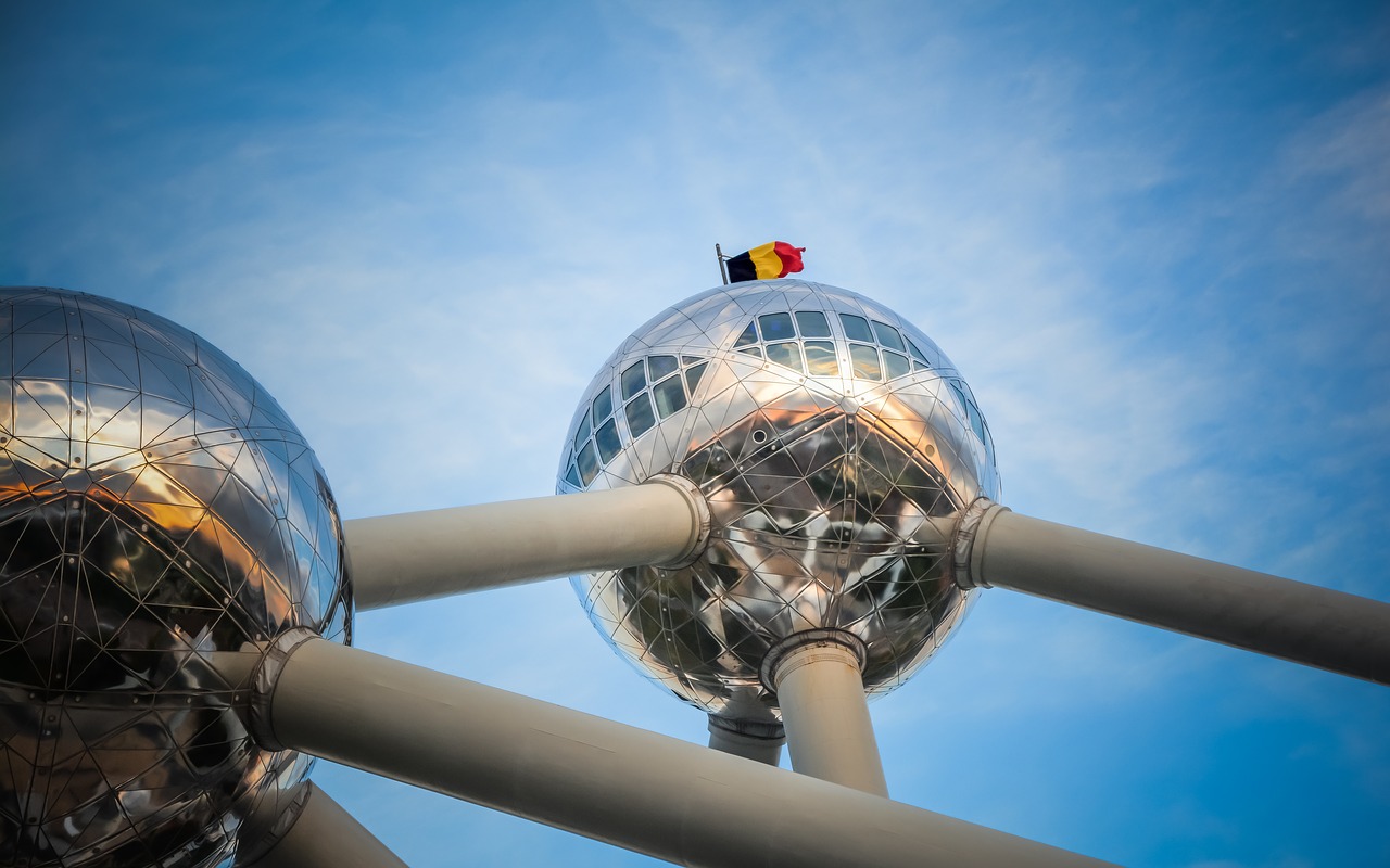 Image - belgium brussels atomium flag sky