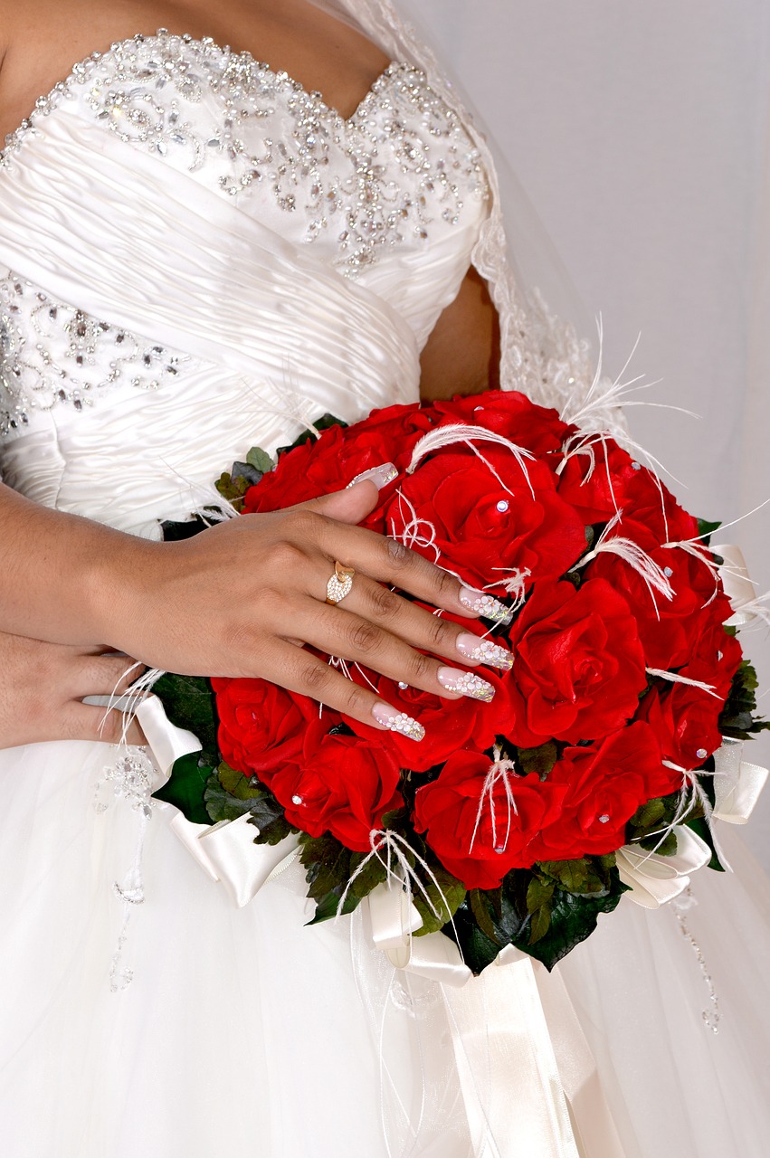 Image - wedding bouquet ring hand nail