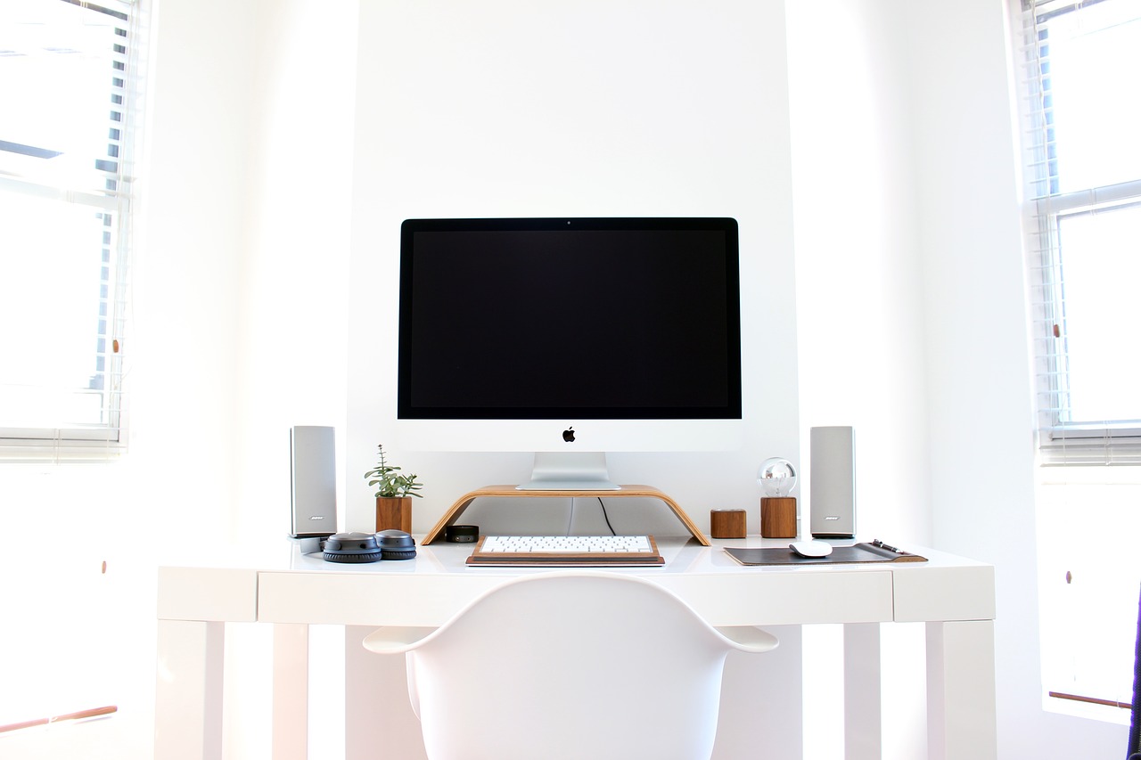 Image - apple chair computer desk keyboard