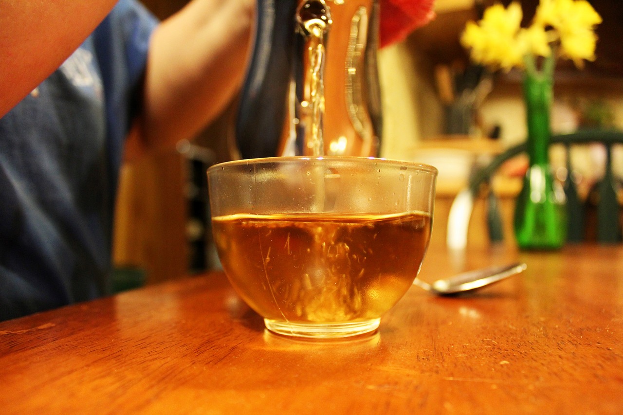 Image - pouring tea bar beverage cup