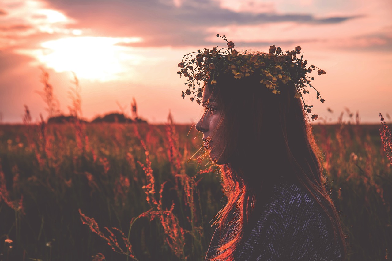 Image - chaplet field flower crown model