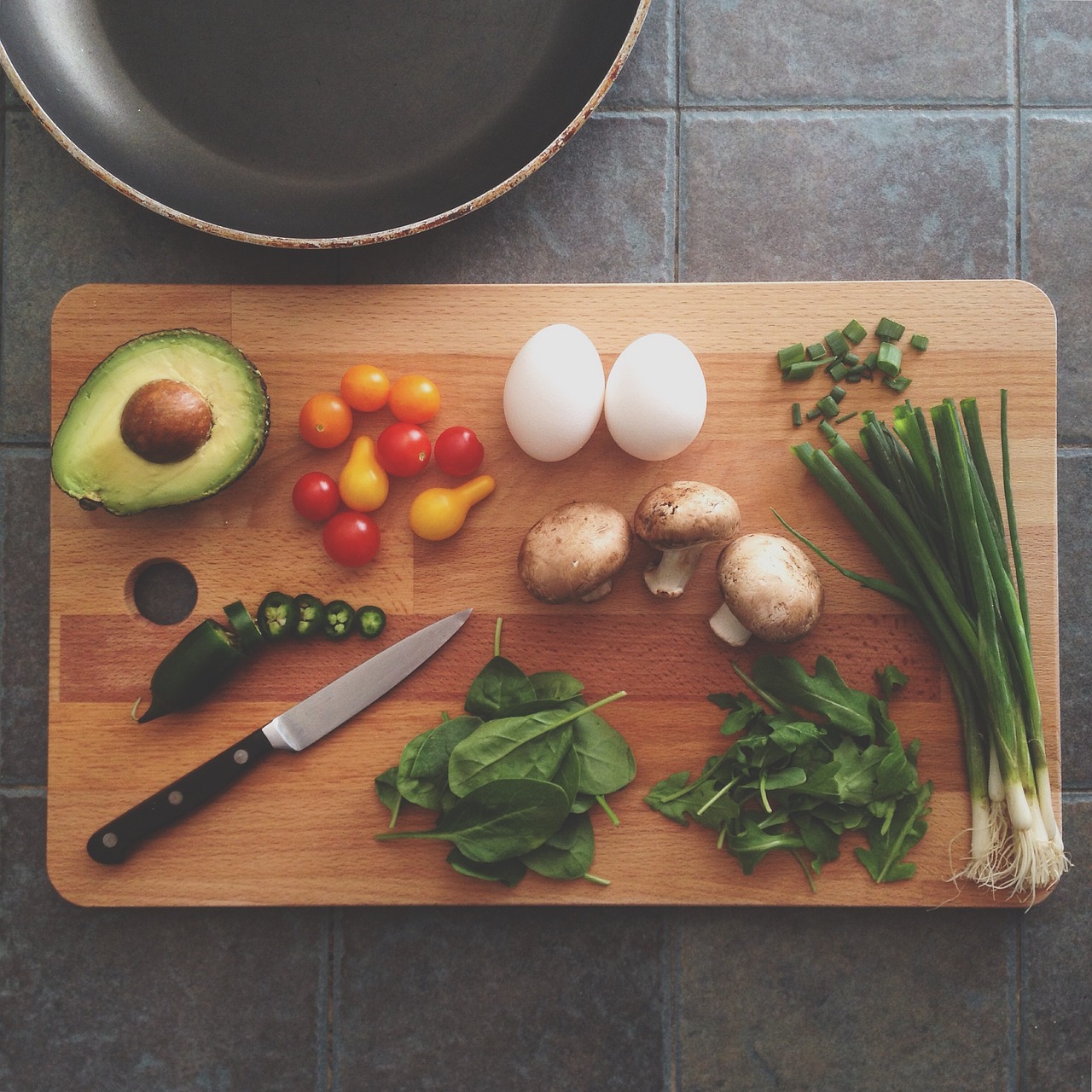 Image - avocado celery chopping board