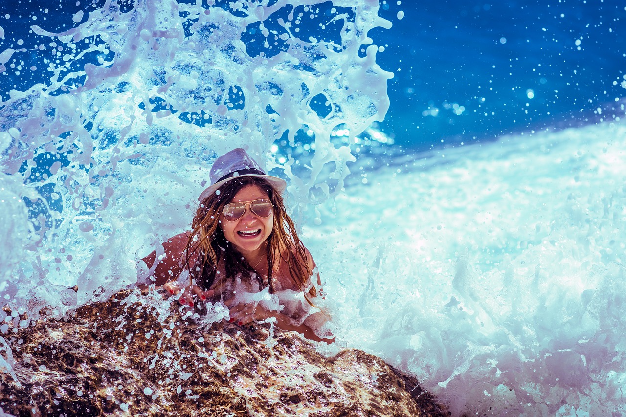 Image - ocean person rock smiling splash