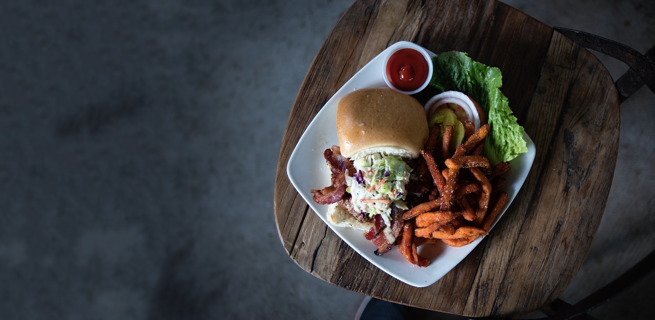 Image - dish food fries hamburger plate