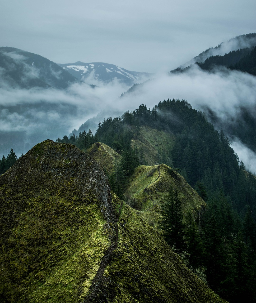 Image - clouds landscape mountain range