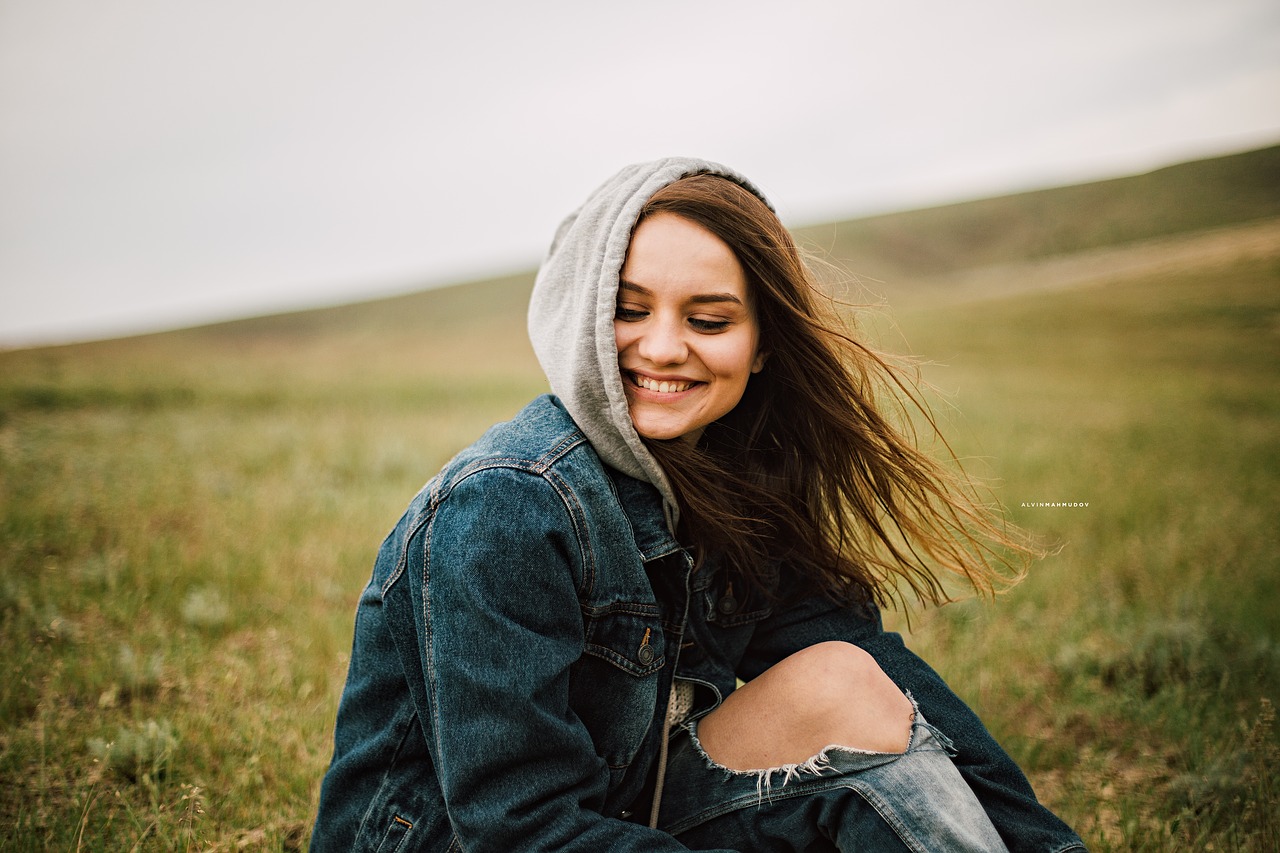 Image - denim grass happy model person