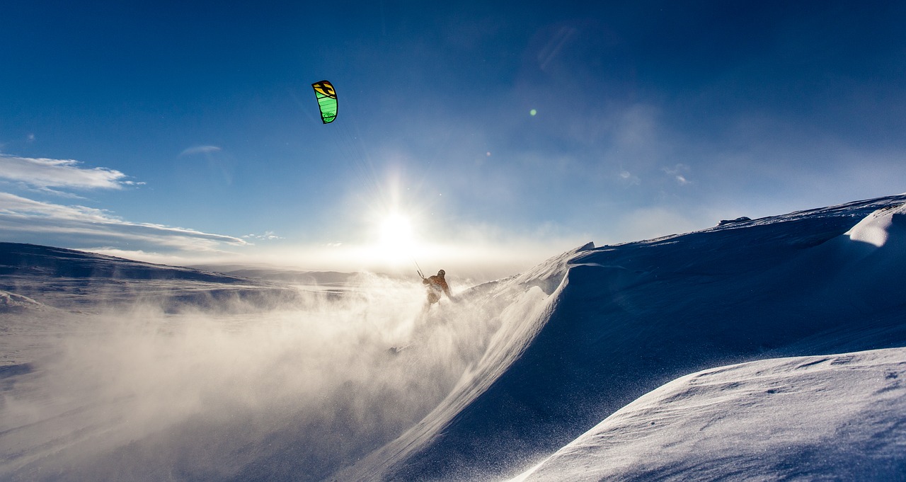 Image - cold fog fun hobby kite mountain