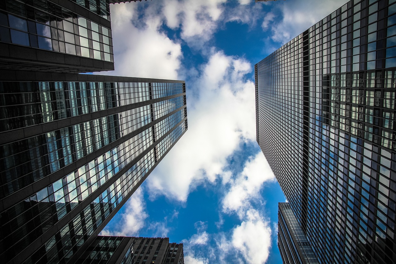 Image - buildings clouds perspective sky