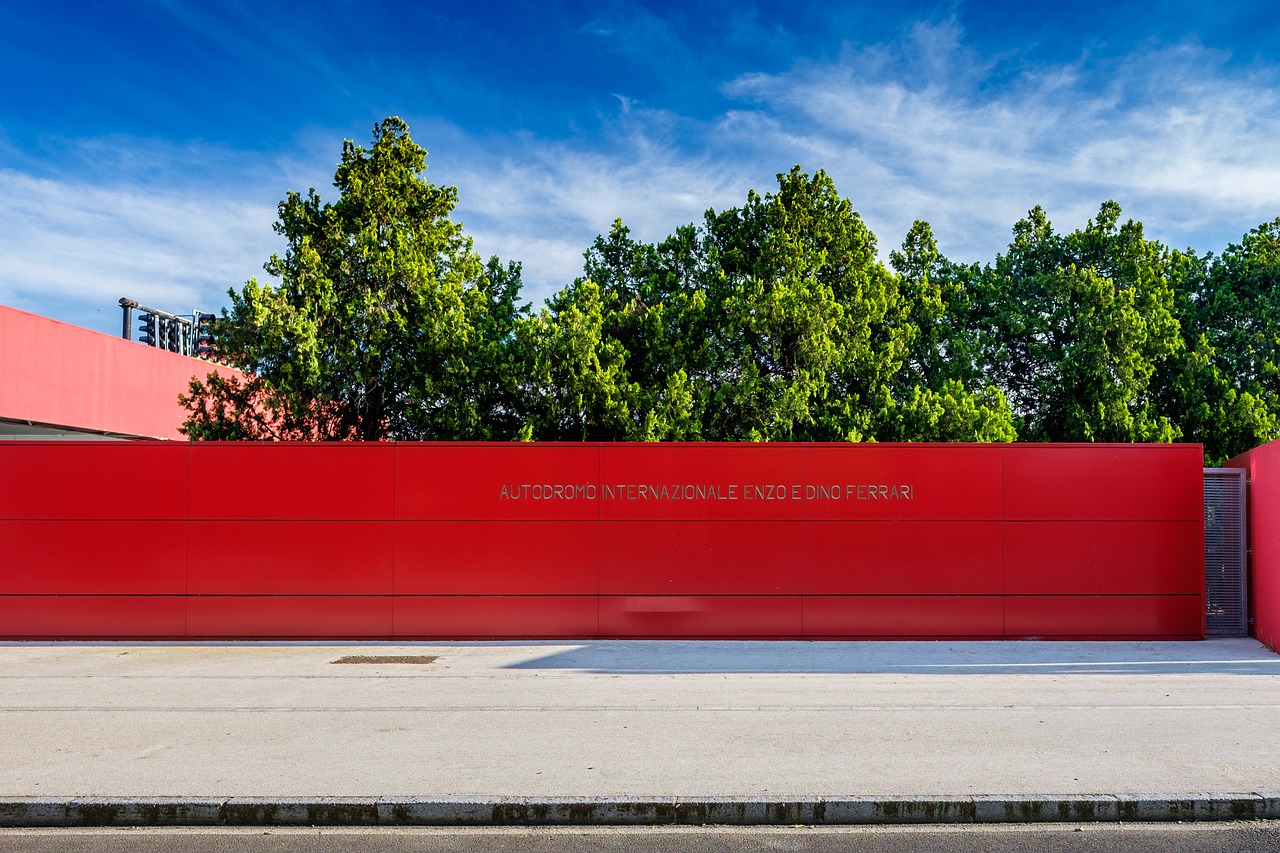 Image - ferrari red wall track symbol